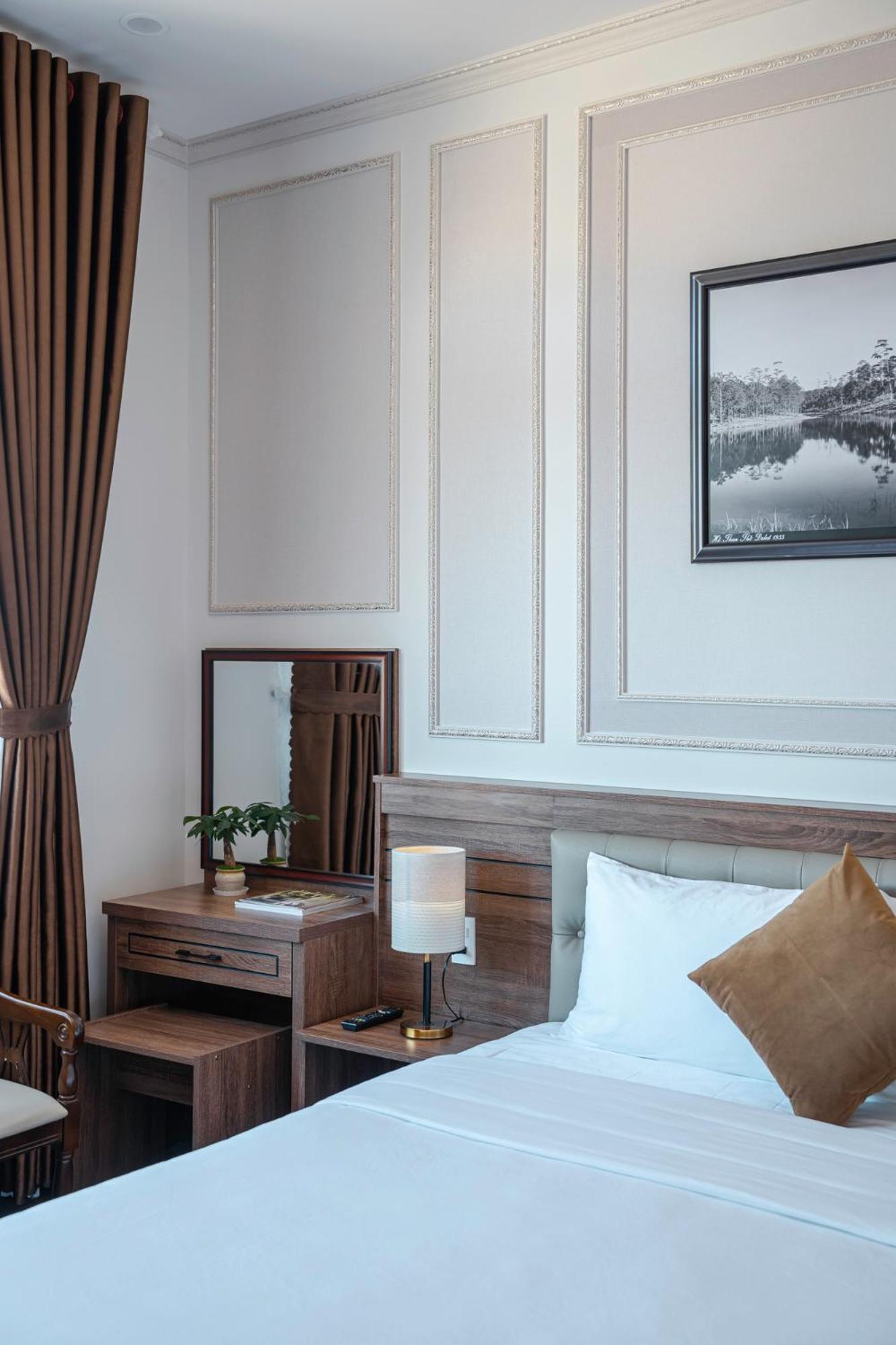 Pine View Hotel Dalat Eksteriør billede