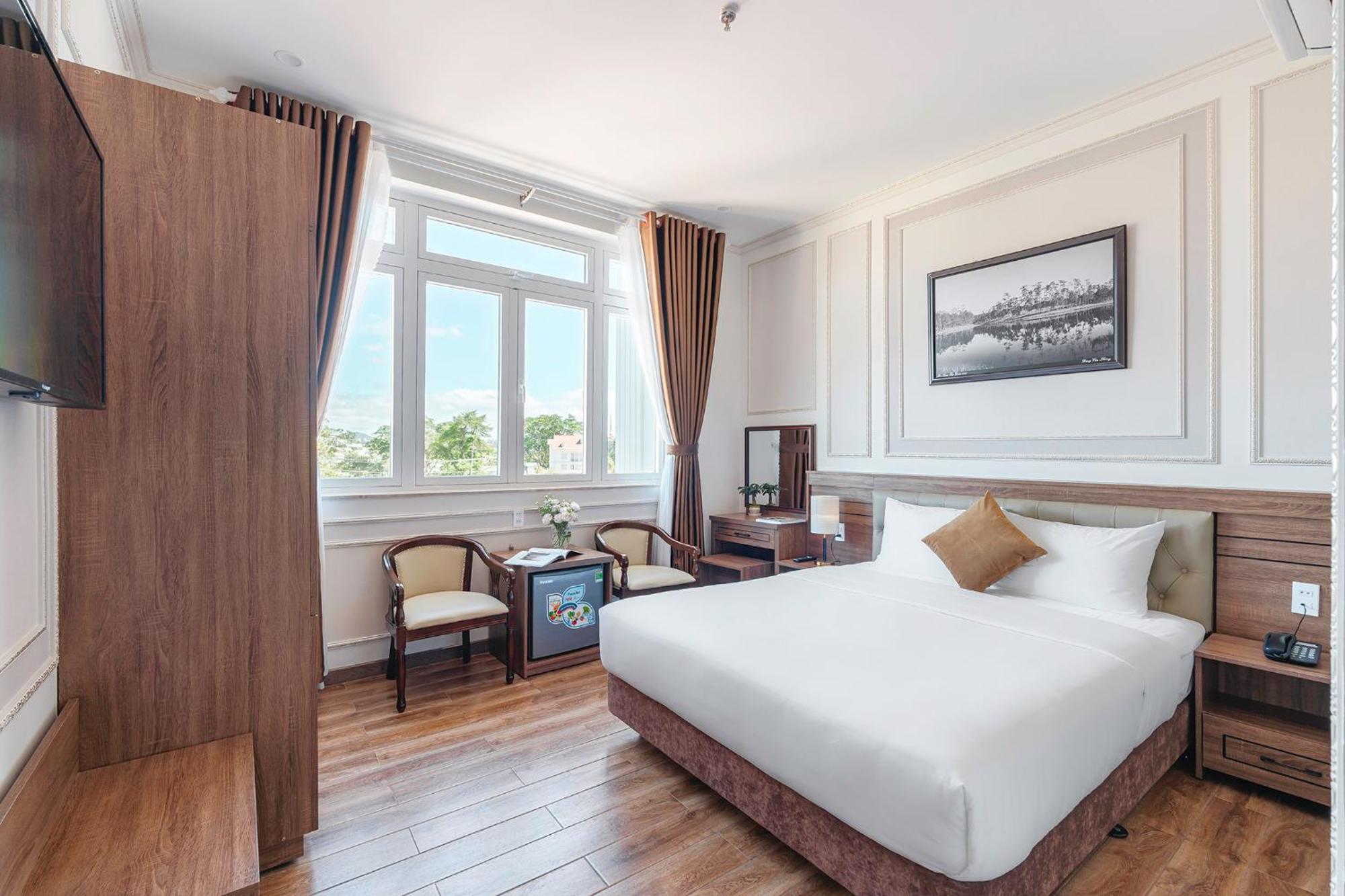 Pine View Hotel Dalat Eksteriør billede