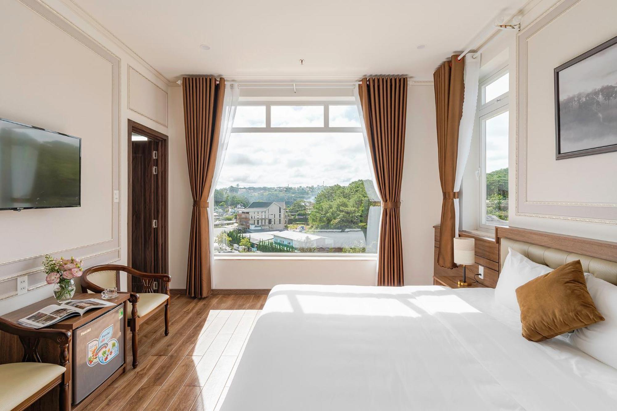 Pine View Hotel Dalat Eksteriør billede