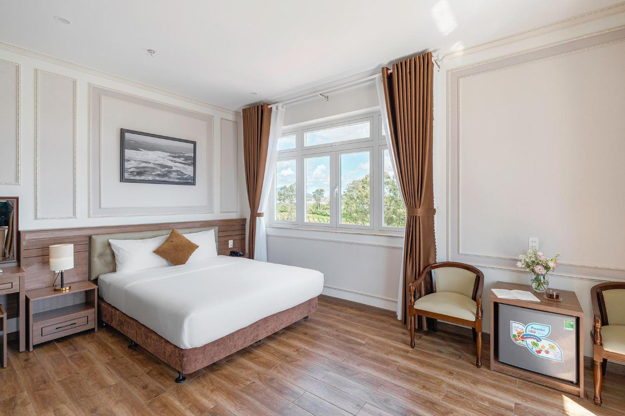 Pine View Hotel Dalat Eksteriør billede